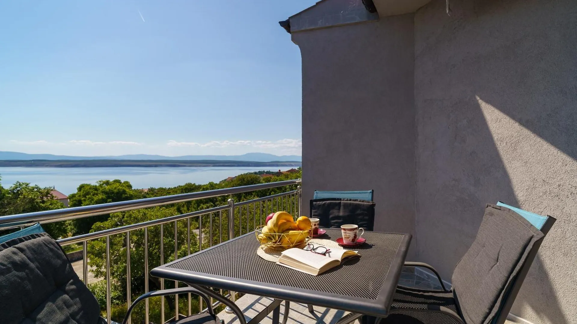 Dora Apartment Dramalj